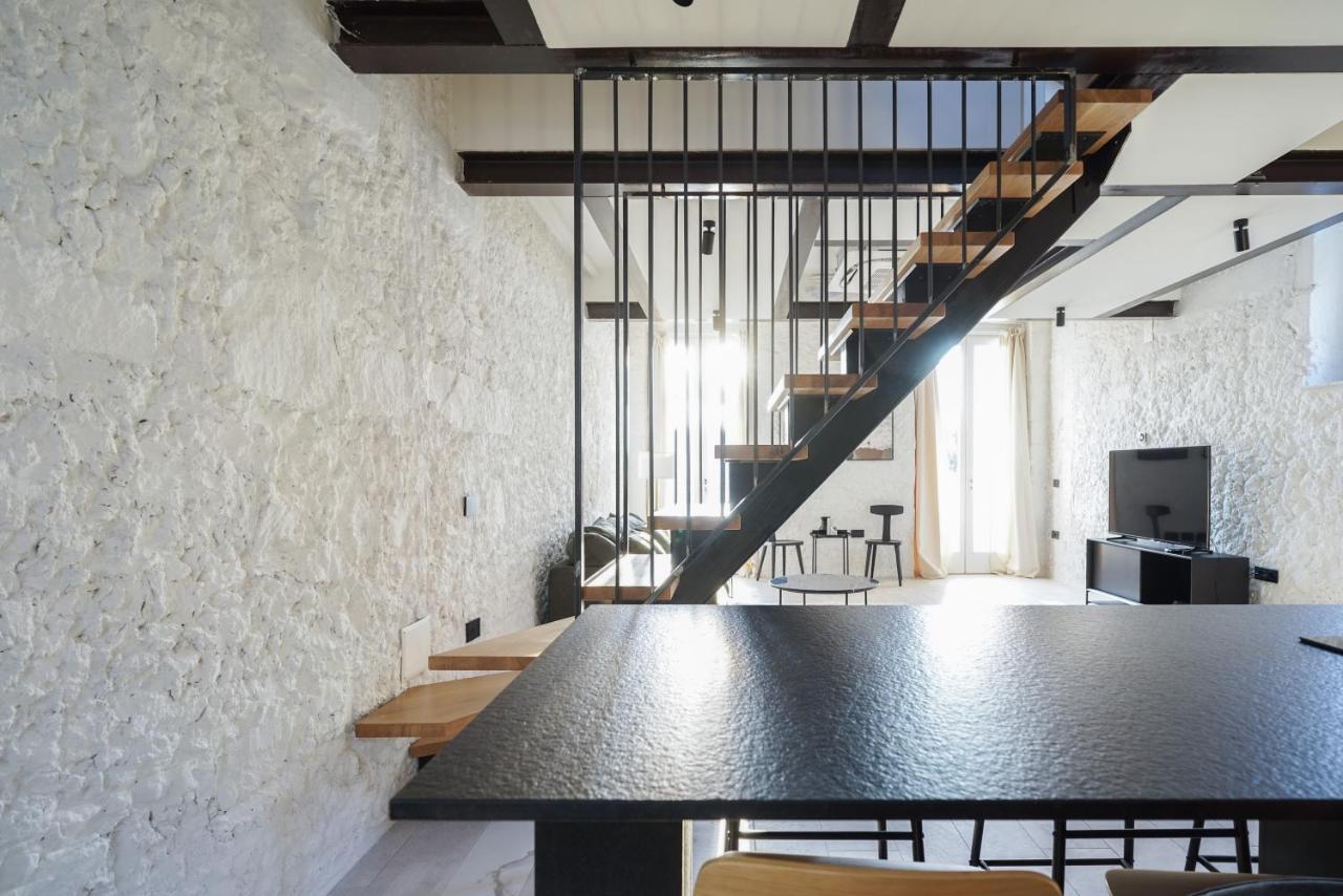 Su Meri Mannu Stampace - Luxury Apartment - Terrace 칼리아리 외부 사진